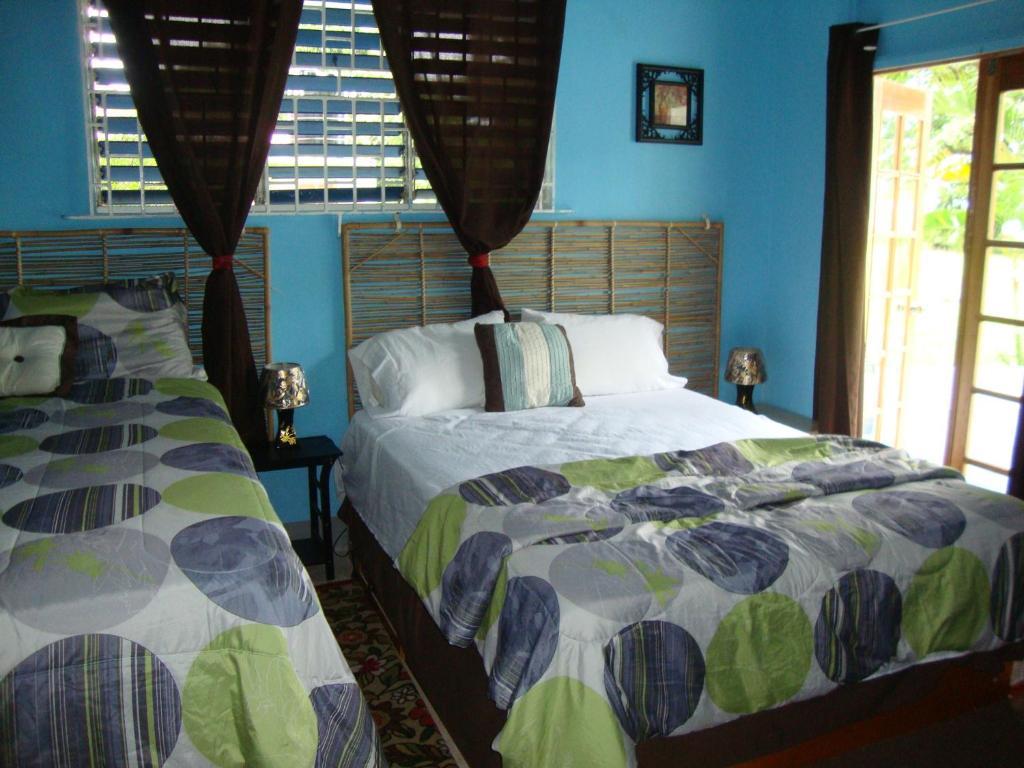 By The Sea Vacation Home And Villa Port Antonio Oda fotoğraf